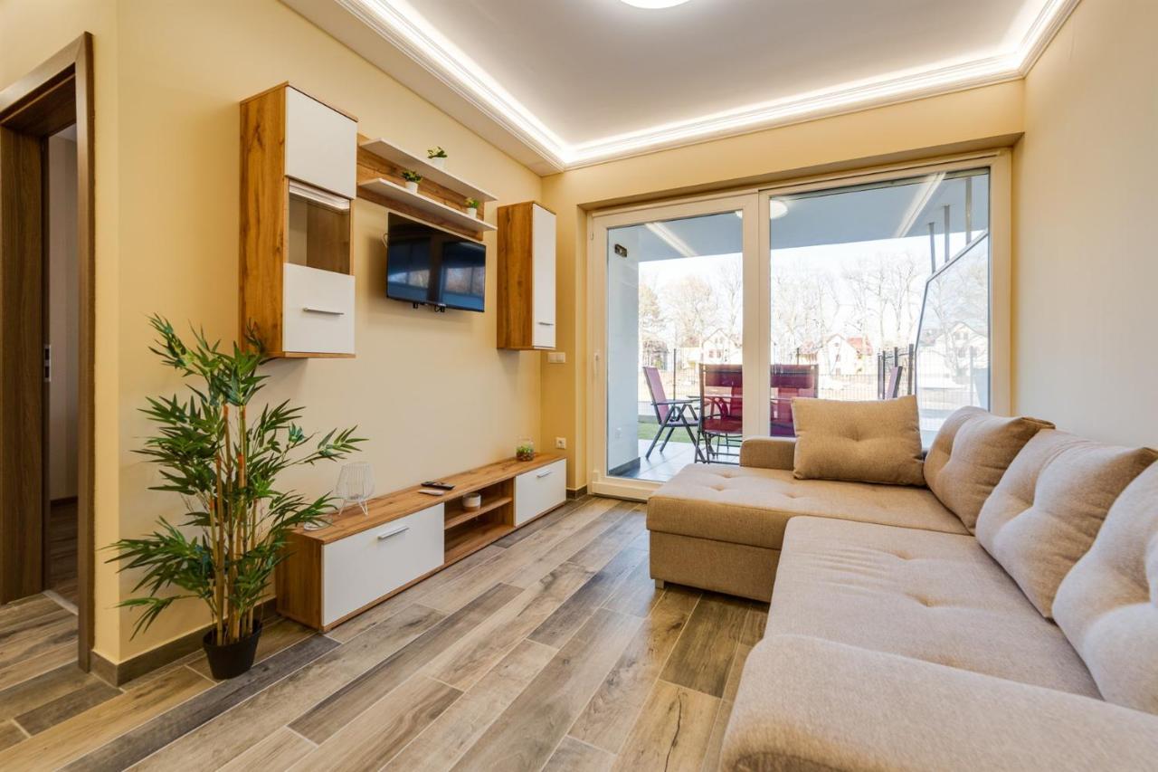Forest Foeldvar Apartmanok By Bltn Balatonföldvár Eksteriør bilde